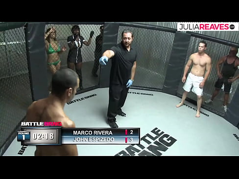 ❤️ Ultimate Fighter درست بعد از دعوا در رینگ یک دختر شماره را فاک می کند ویدیو پورنو در ما ❌️